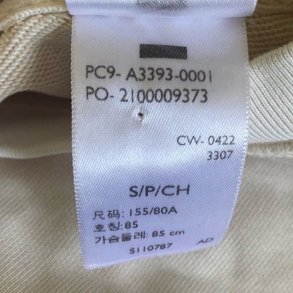 Levi’s Women Roonie Cropped Relaxed Long Sleeve Sweater • White Cap Grey • Small - Picture 10 of 11